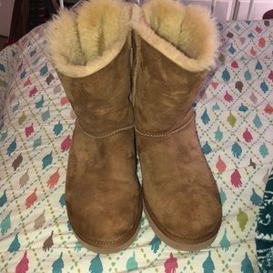 bailey bow uggs